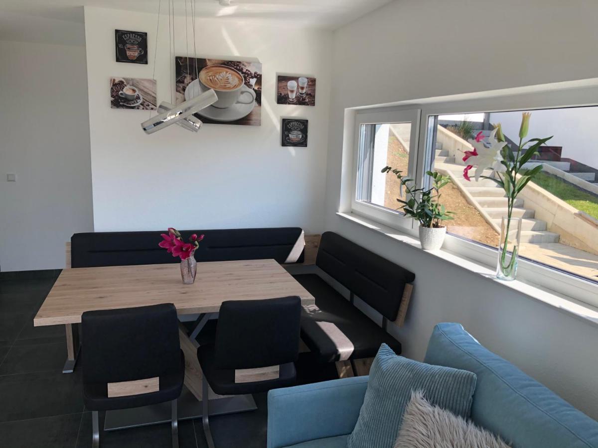 Moderne Ferienwohnung Mit Terrasse Und Garten Verwaltungsgemeinschaft Haldenwang Exteriér fotografie