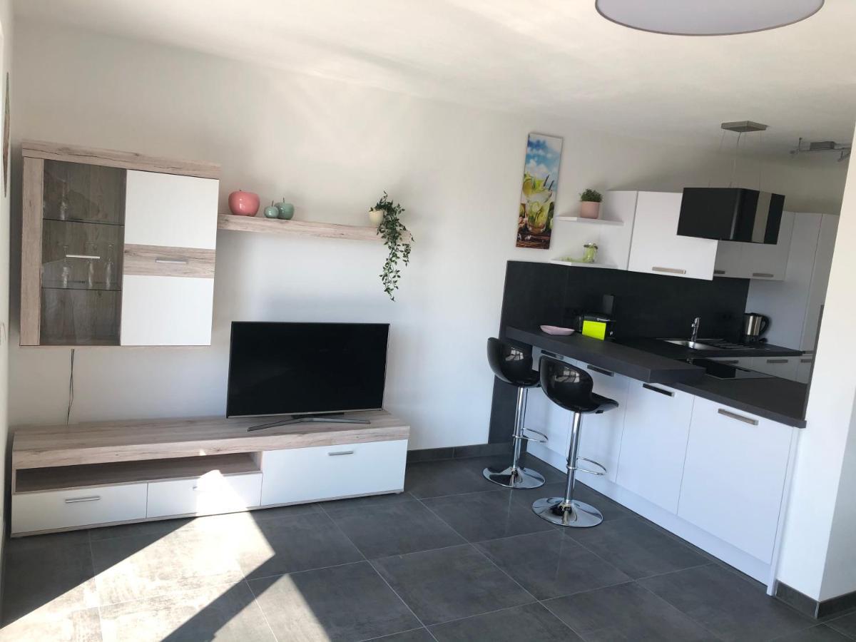 Moderne Ferienwohnung Mit Terrasse Und Garten Verwaltungsgemeinschaft Haldenwang Exteriér fotografie